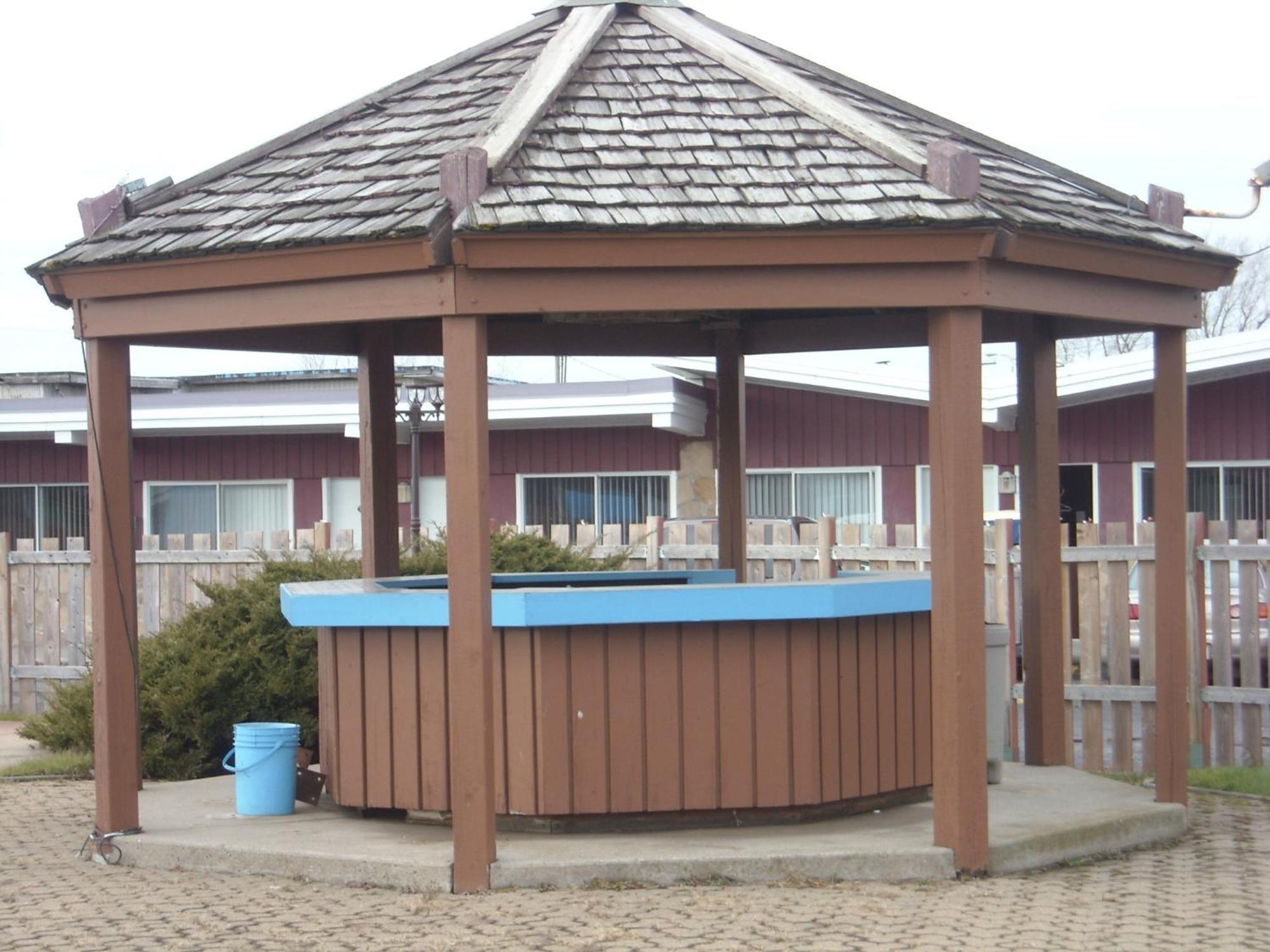 Grand Motel Saint-Hubert Longueuil Zewnętrze zdjęcie