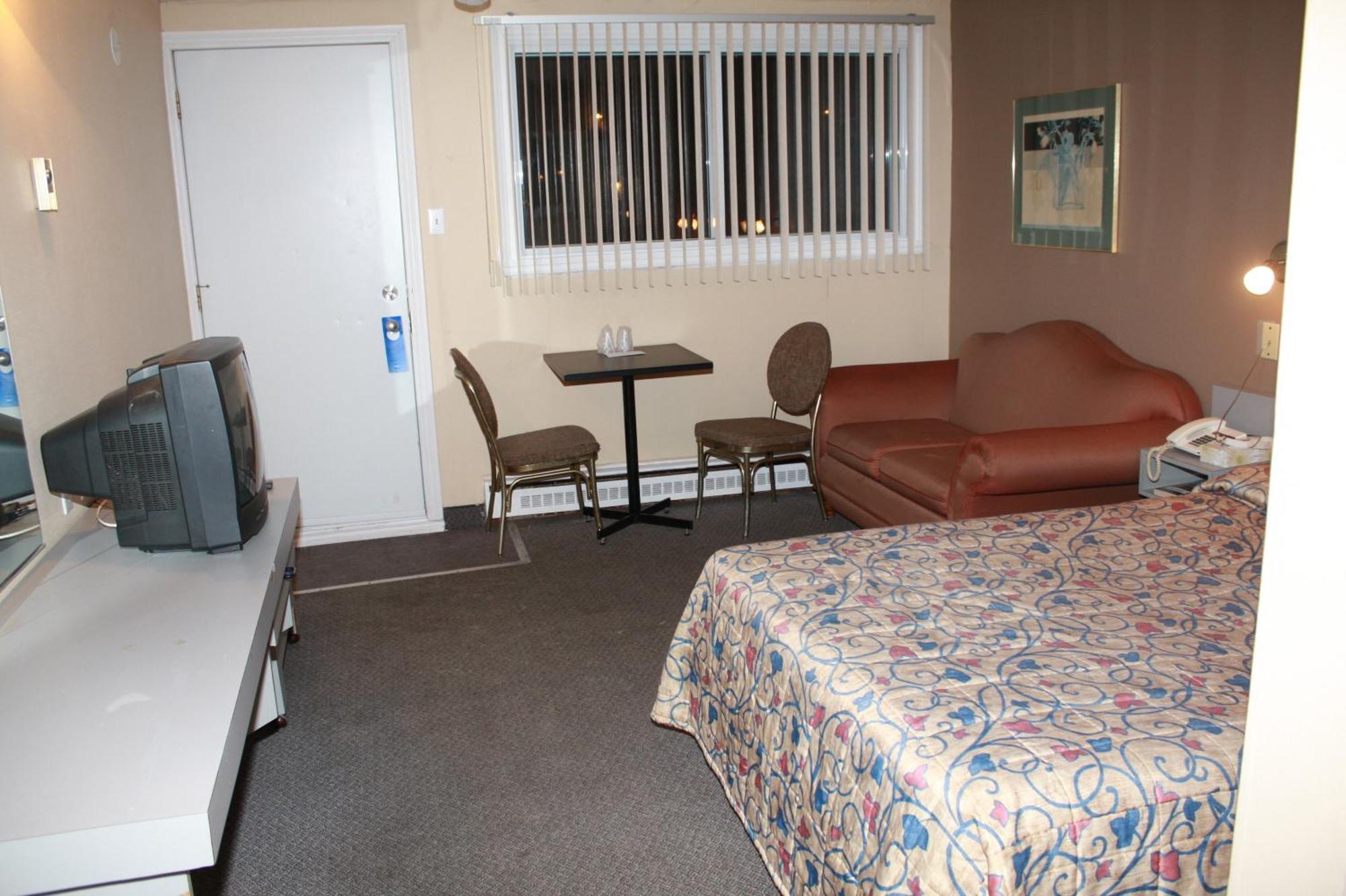 Grand Motel Saint-Hubert Longueuil Pokój zdjęcie